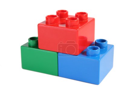 Block toy pyramid