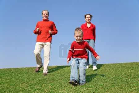 Running family with son 2