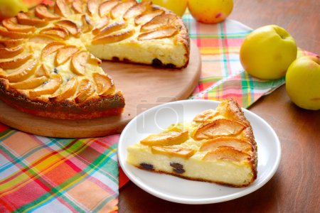 cottage cheese casserole with apples.