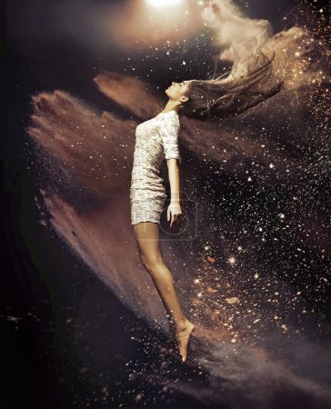 Art photo of the ballet dancer