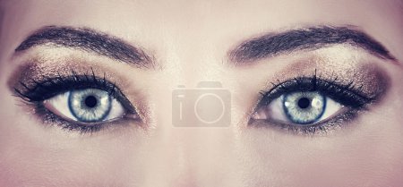 Beautiful eyes makeup