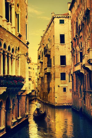 art Gondolas and canals in Venice, Italy
