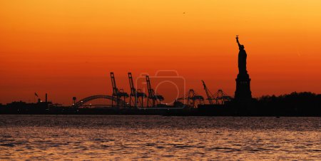 New York City Manhattan Statue of Liberty