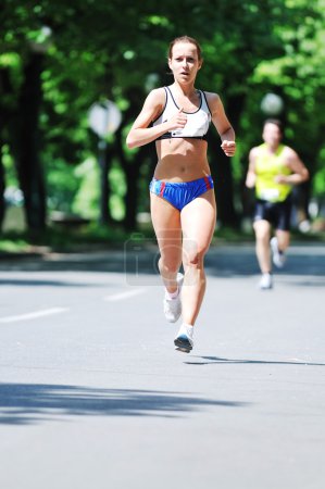 Marathon woman run