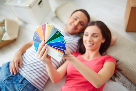 Couple looking at colorful palette