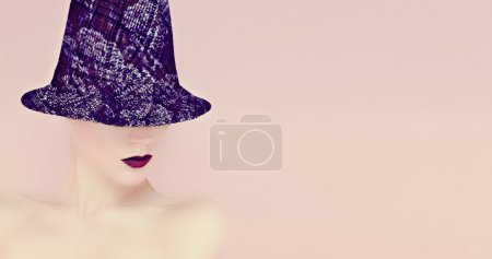 Fashionable Girl in autumn hat