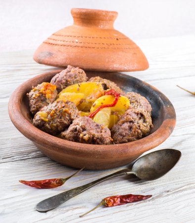 Dish moroccan meatballs with cap