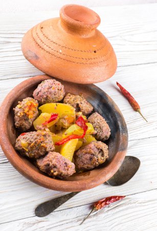 Dish moroccan meatballs with cap