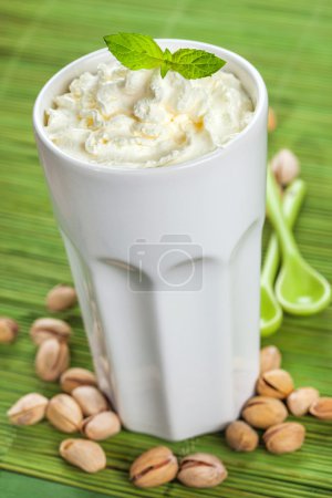 Ice coffee with pistachios