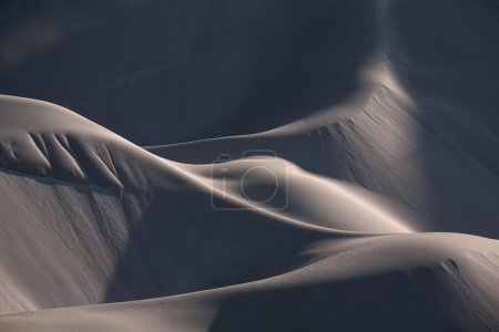 Sand dune, abstraction