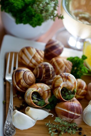Escargots de Bourgogne (snails with herbs butter)