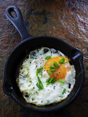 Breakfast, Fried egg with chives
