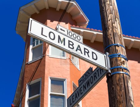 San francisco Lombard Street sign in California