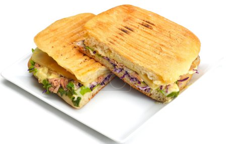 Sandwich with vegetables and fish