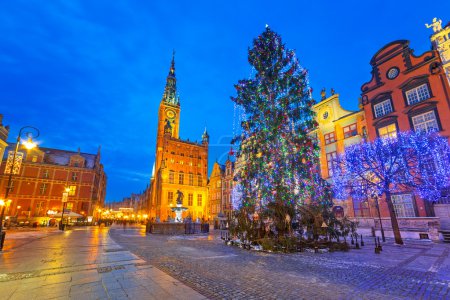Old town of Gdansk with Christmas tree