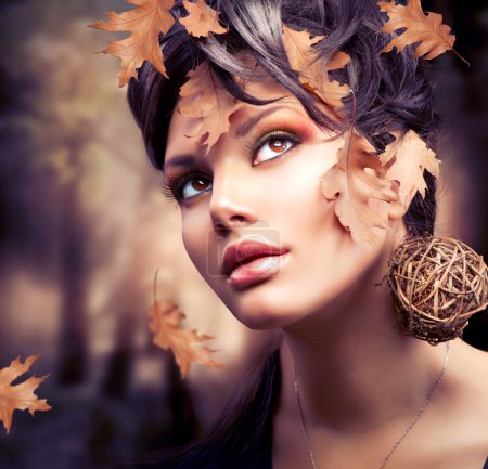 Autumn Woman Fashion Portrait. Fall