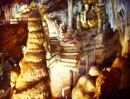 Nerja Caves (Cuevas de Nerja), series of caverns in Spain
