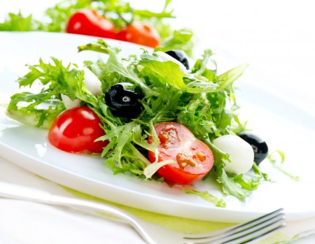Salad with Mozzarella Cheese