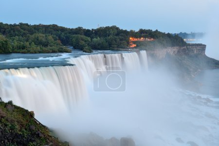 Niagara Falls closeup at dusk 