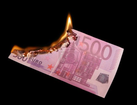 Burning five hundred Euros