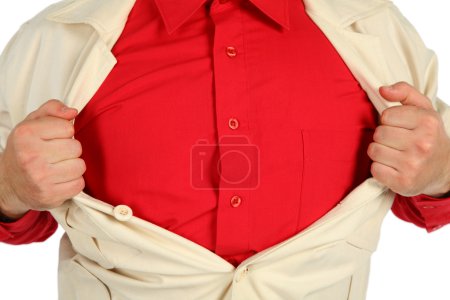 Abdomen in a red shirt