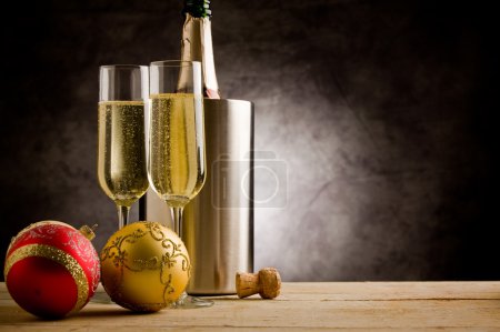 Champagner with Christmas Balls