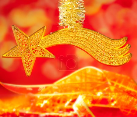 Christmas bethlehem comet gold star on red