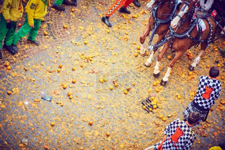 Carnevale di Ivrea battle of orange