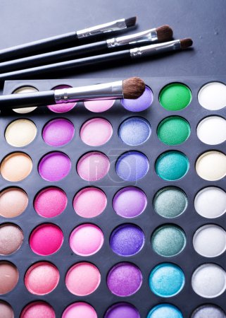 Make-up. Professional multicolour eyeshadows palette