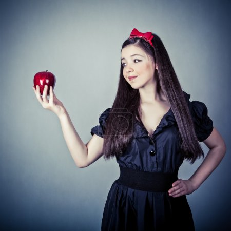Snow White with an apple