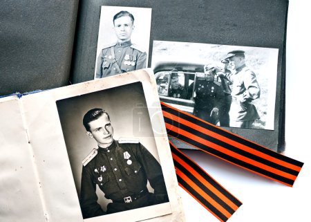 Russian photo albums of times of the Second World War