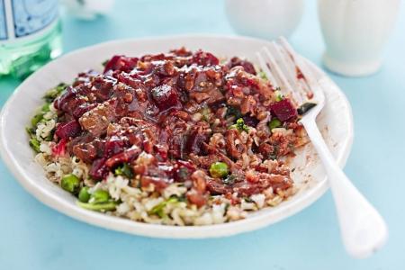 Shredded beef brisket with beetroot and brown rice 